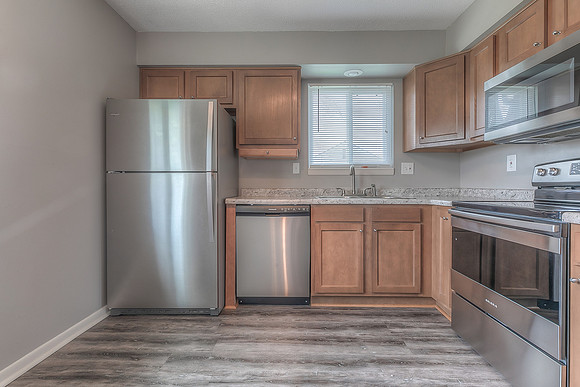 8607W83St-7