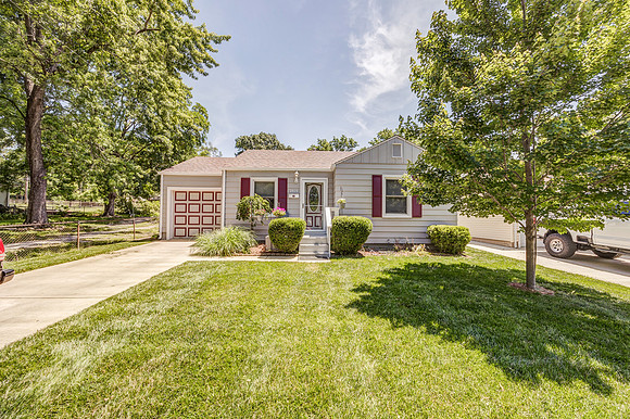 2419HarvardAve-18
