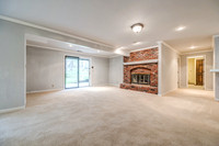 12504GranadaLN-7