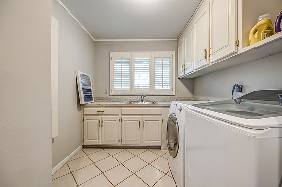 12504GranadaLN-22
