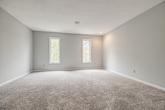 12504GranadaLN-23