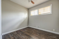 7615E112ST-9