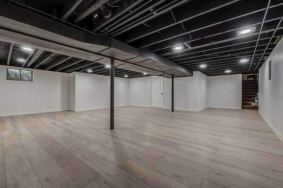 3700W84ST-16