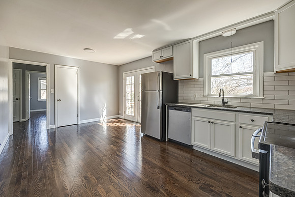 1305E84ST-14