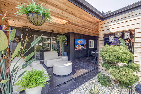 8424EnglandST-19