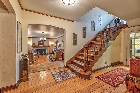 321WThirdSt-25