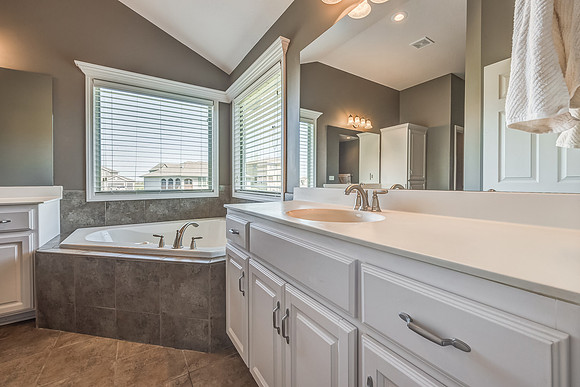 14761STurnberryST-34