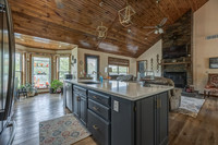 22402McIntyreRD-18