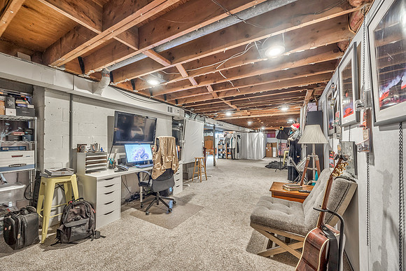 7923Dearborn-39