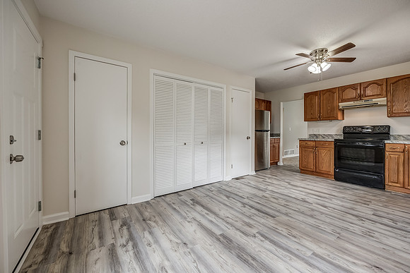 1302KingmanST-11