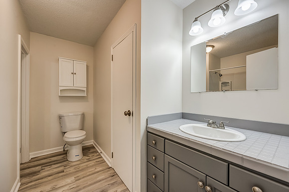 1302KingmanST-18