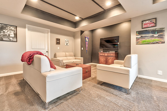 6801MillbrookSt-48