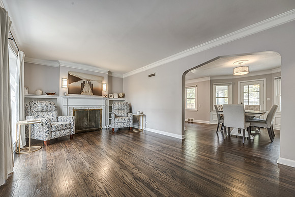 5617RoeBlvd-1