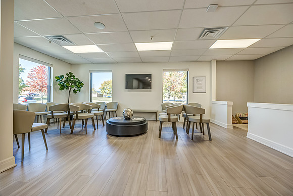 8401W125th-26