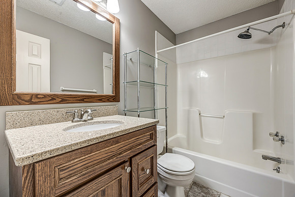 325MeadowLN-29