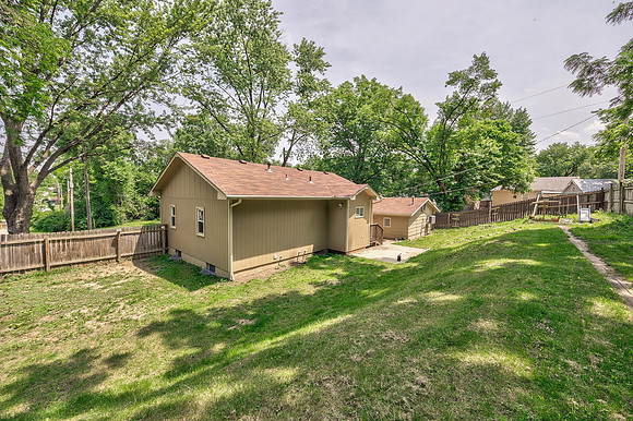 24853Linwood-23