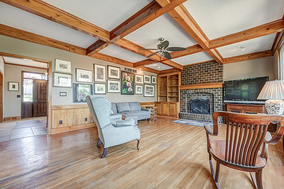 14770HadleyST-10