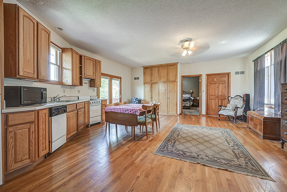 14770HadleyST-19