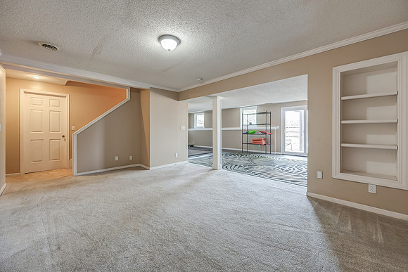 14770HadleyST-24