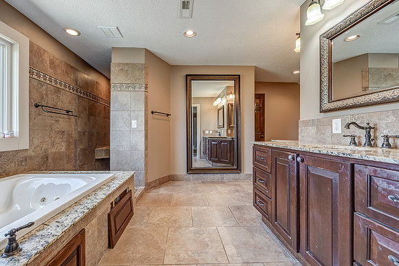14770HadleyST-32