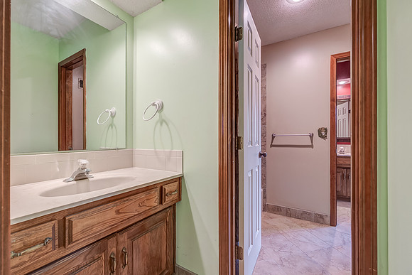 14770HadleyST-38