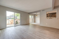 8026ColonyLn-9