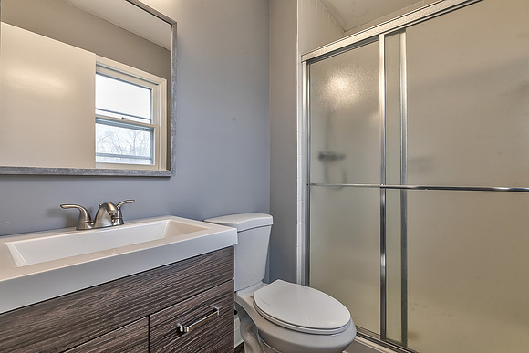 7400E133ST-18