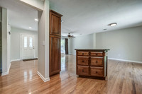 1300NLeeviewDR-9