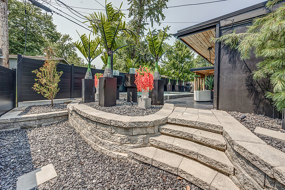 8424EnglandST-1