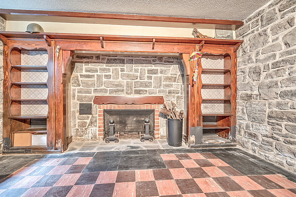 321WThirdSt-20