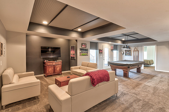 6801MillbrookSt-51