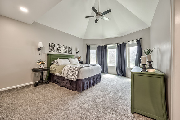 700WhiteOakLn-56
