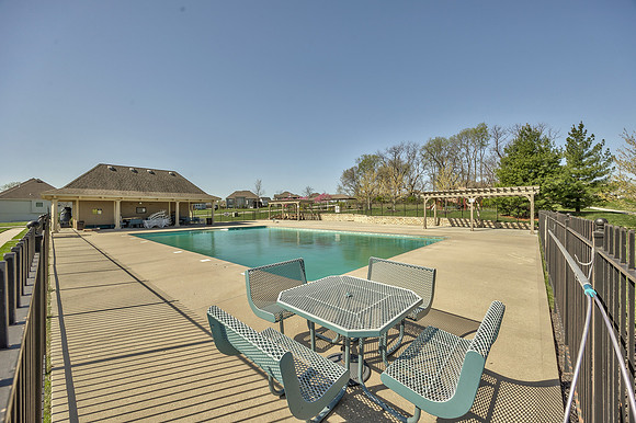 4246LakeviewTR-41