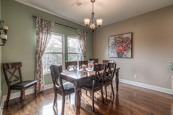 8421PrimroseSt-15