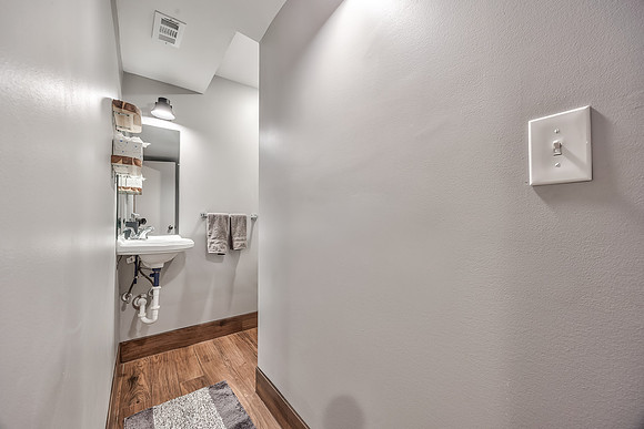 4523WoodstockST-38
