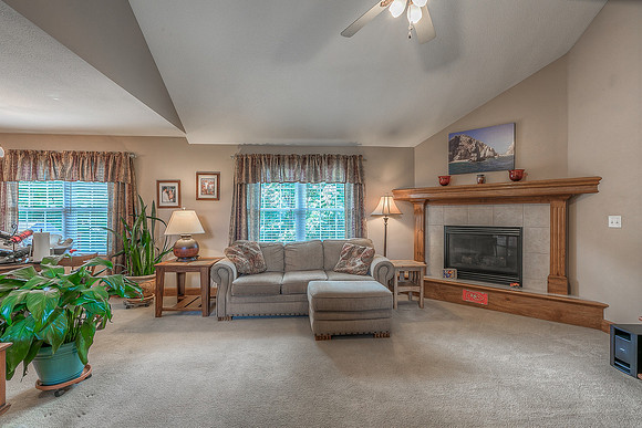 1717OverbrookLn-6