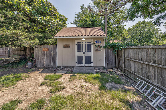 5607WestgateST-28