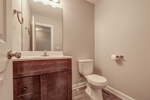 10530ClubhouseDr-4