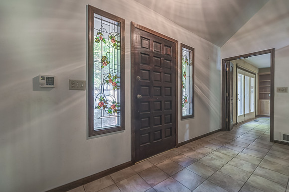 12600OverbrookRD-24