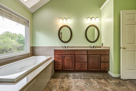 325MeadowLN-27