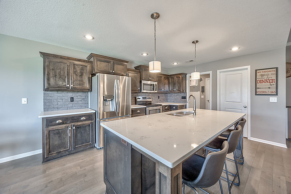 4246LakeviewTR-17