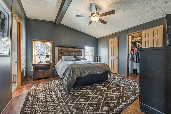 40028W379ST-11