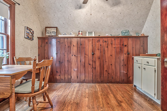 321WThirdSt-56