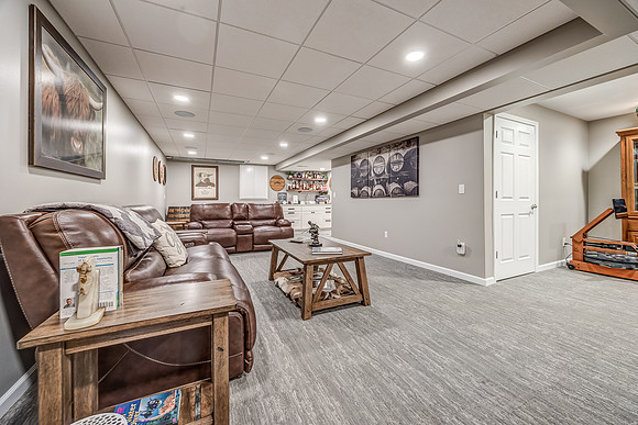 803SWRockhillDr-8