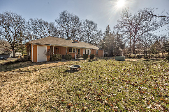 7923Dearborn-47