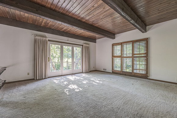 12600OverbrookRD-15