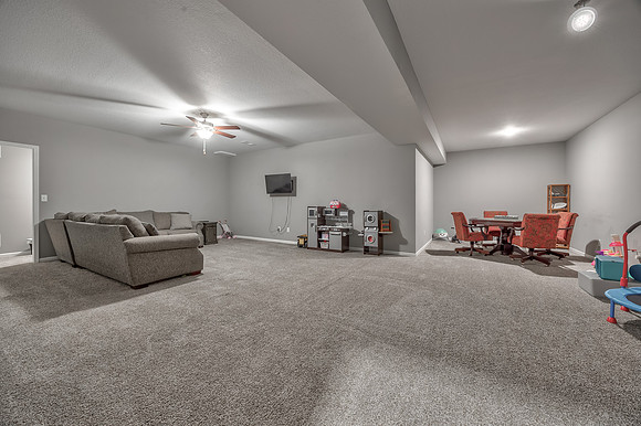 4246LakeviewTR-31