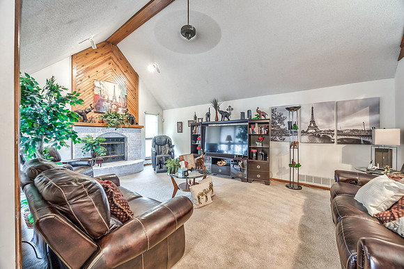 1106SycamoreRidgeDr-14