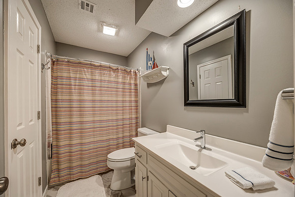12457Barkley-32