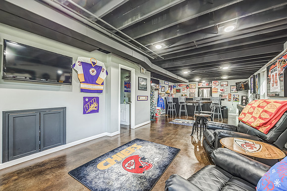 20783SSkyviewLN-30